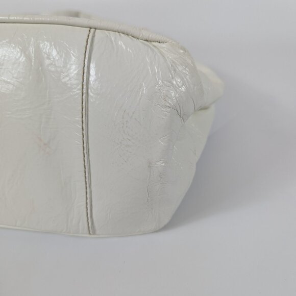 Fossil White Leather Large Slouch Hobo Purse Bag Key Charm EUC - Picture 8 of 14